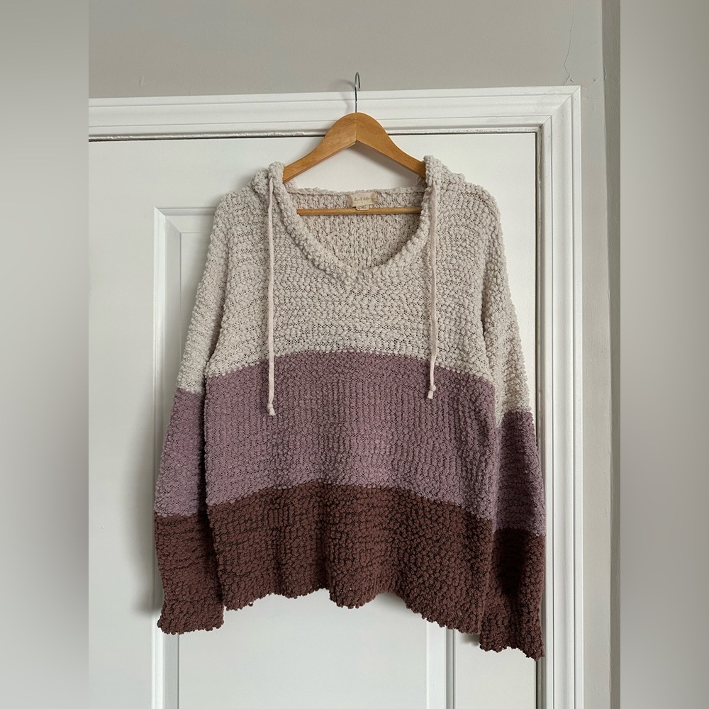 Altar’d State Color-Block Popcorn Knit V Neck Hooded Sweater, Small